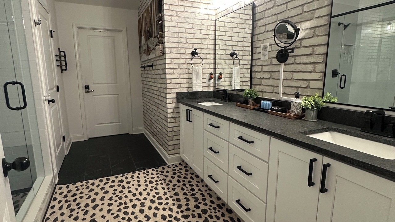 Photo of Bathroom in Lawrenceville