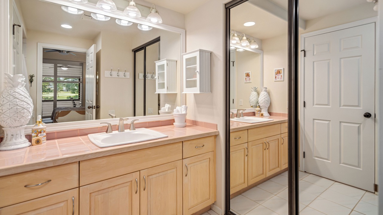 Photo of Bathroom in Waikoloa