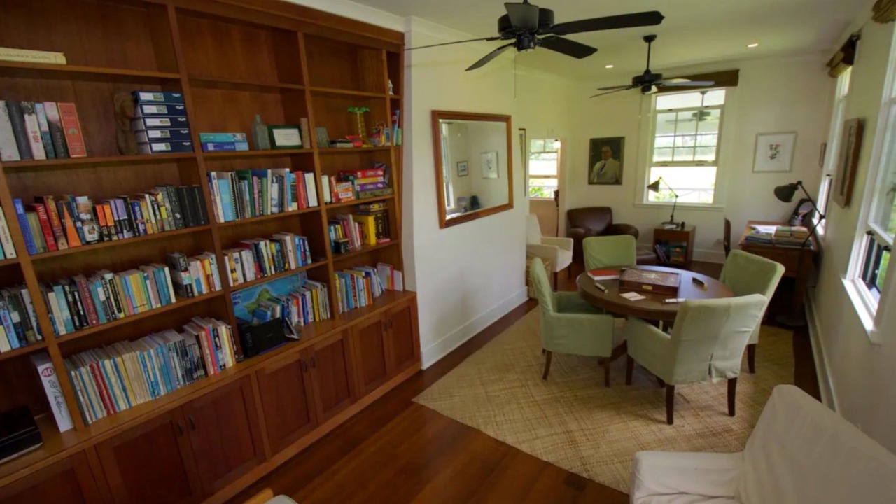 Photo of Others in Laie