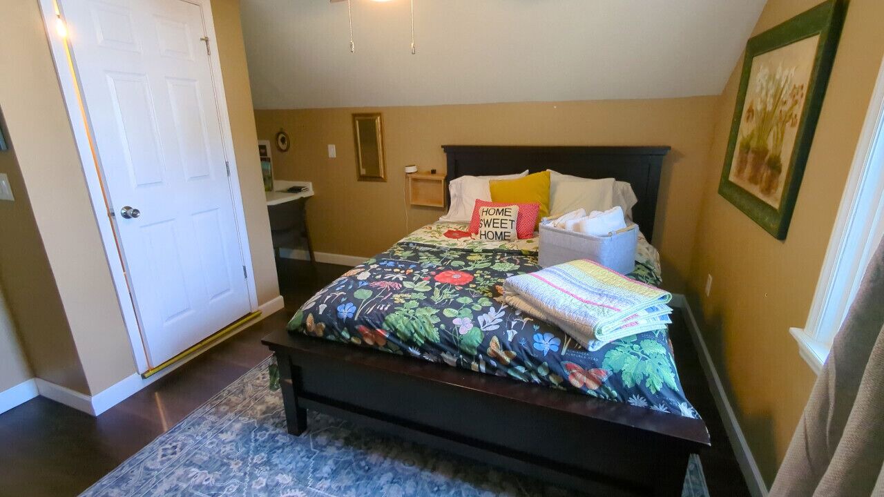 Photo of Bedroom in Greensboro