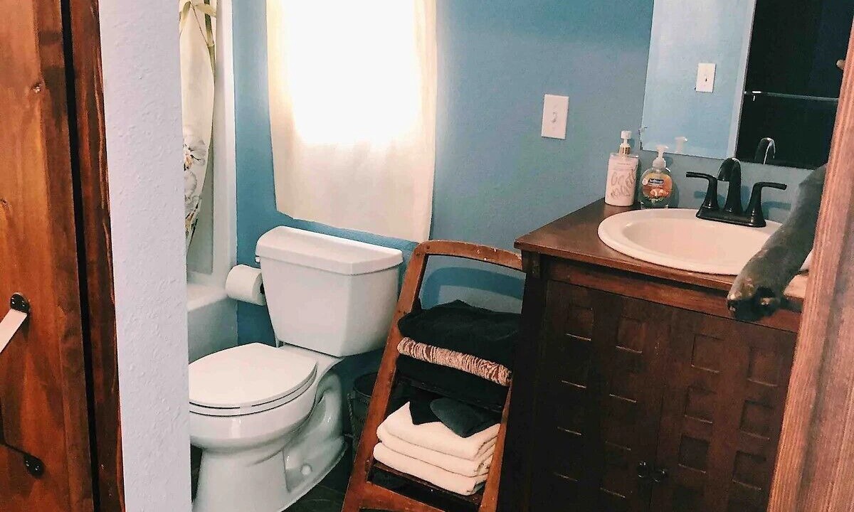 Photo of Bathroom in Waialua