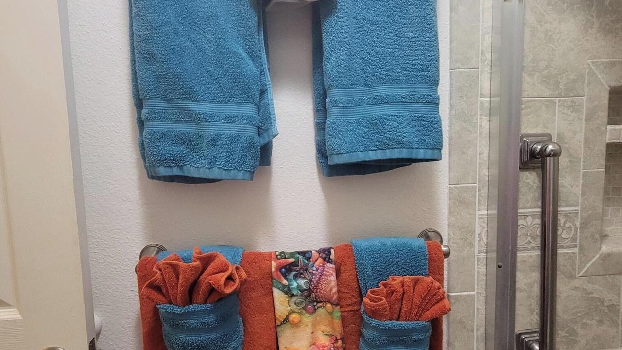 Photo of Bathroom in Historic Kailua Village