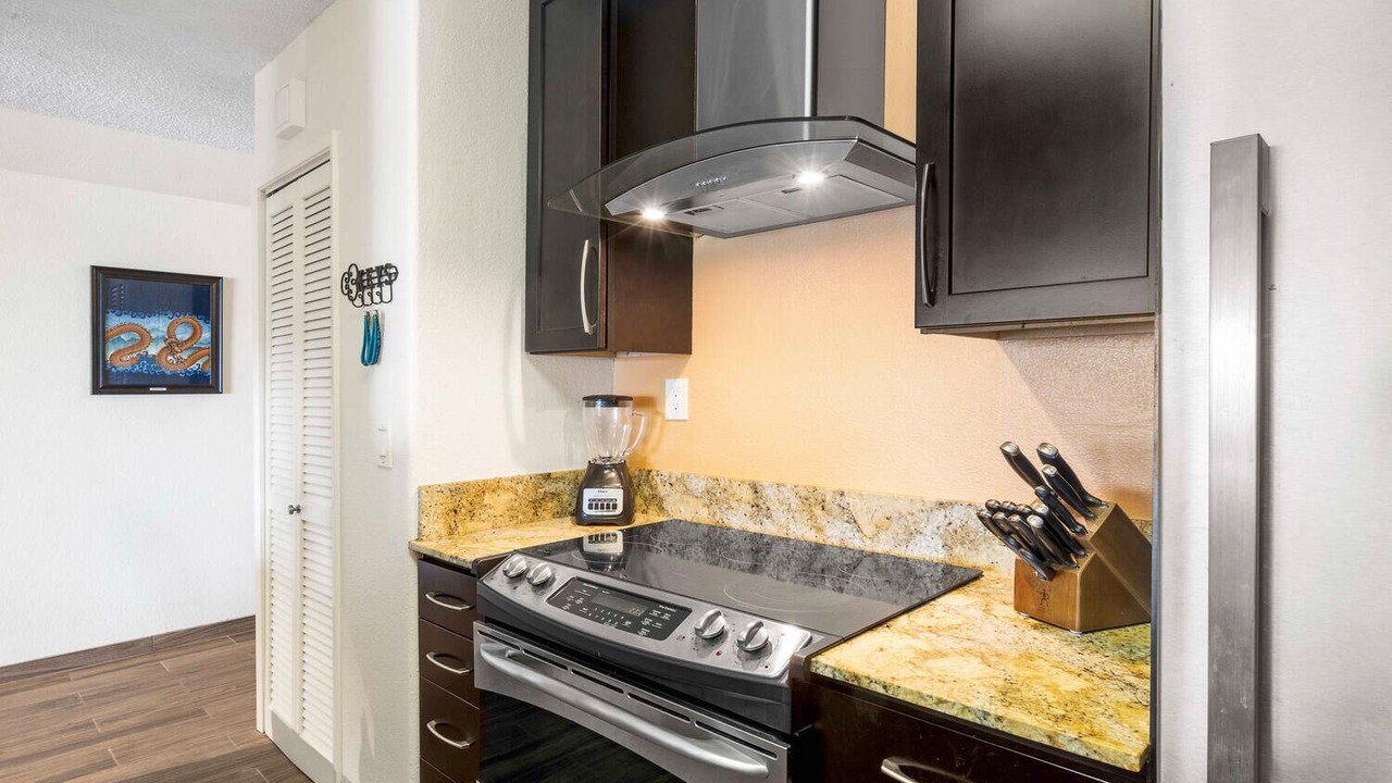 Photo of Kitchen in Historic Kailua Village