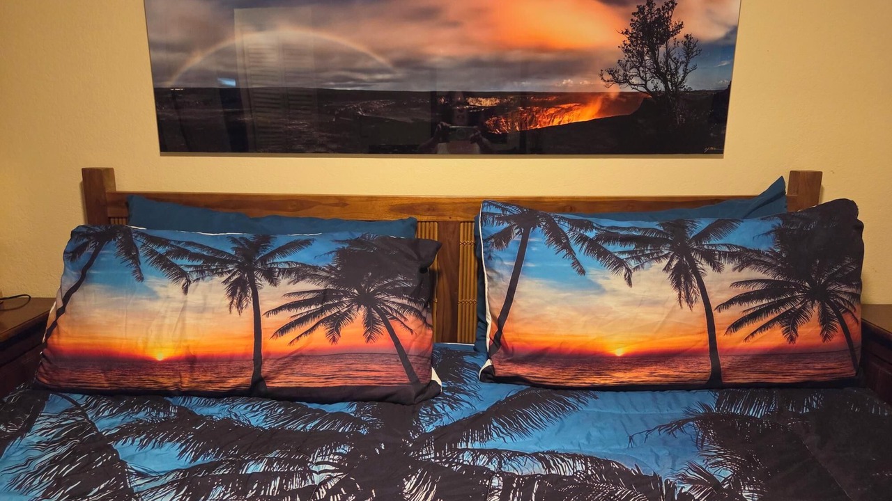 Photo of Bedroom in Historic Kailua Village