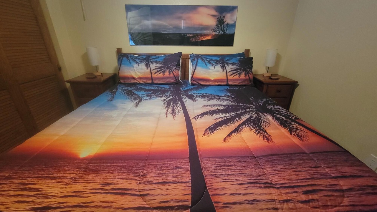 Photo of Bedroom in Historic Kailua Village