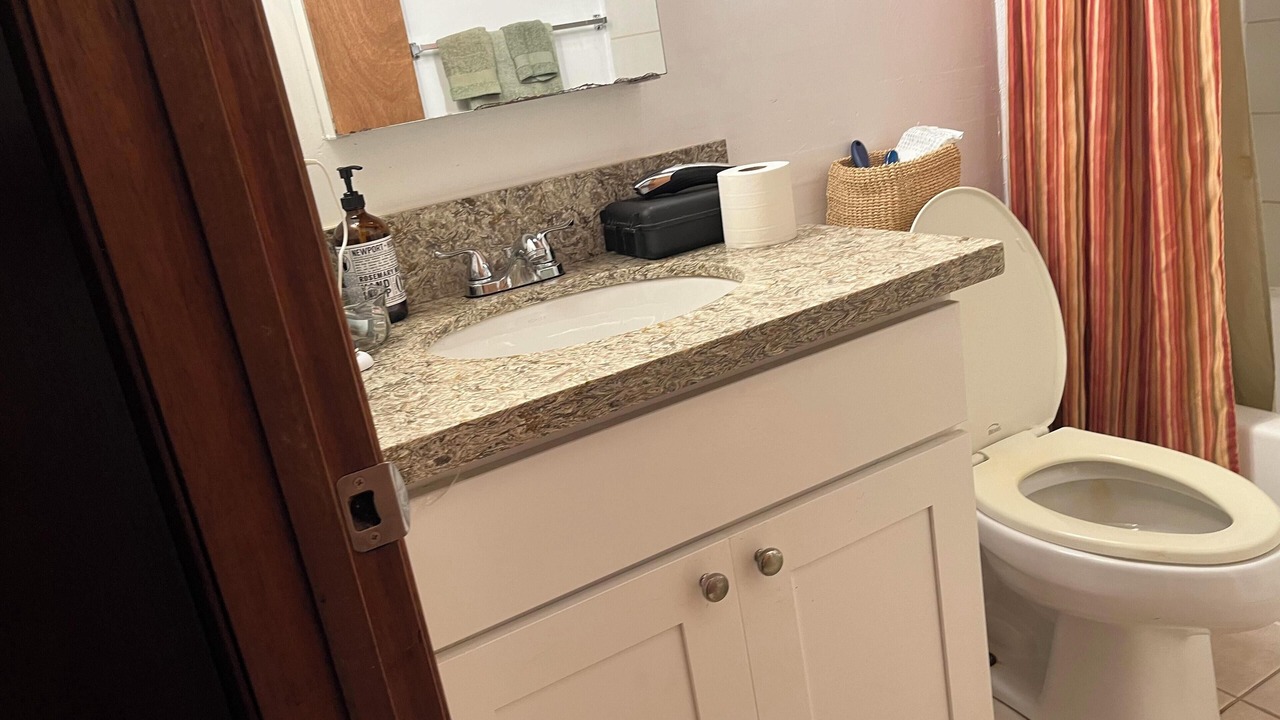 Photo of Bathroom in Keaau