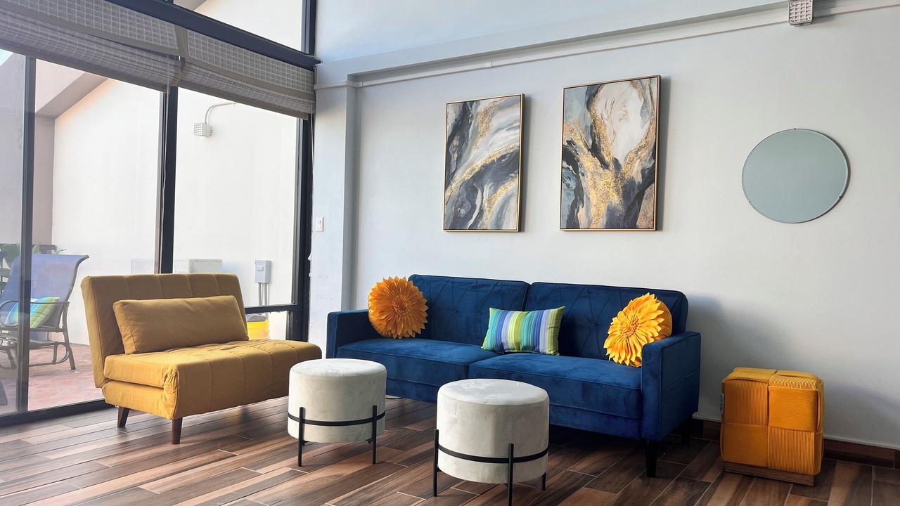 Photo of Livingroom in Downtown Honolulu