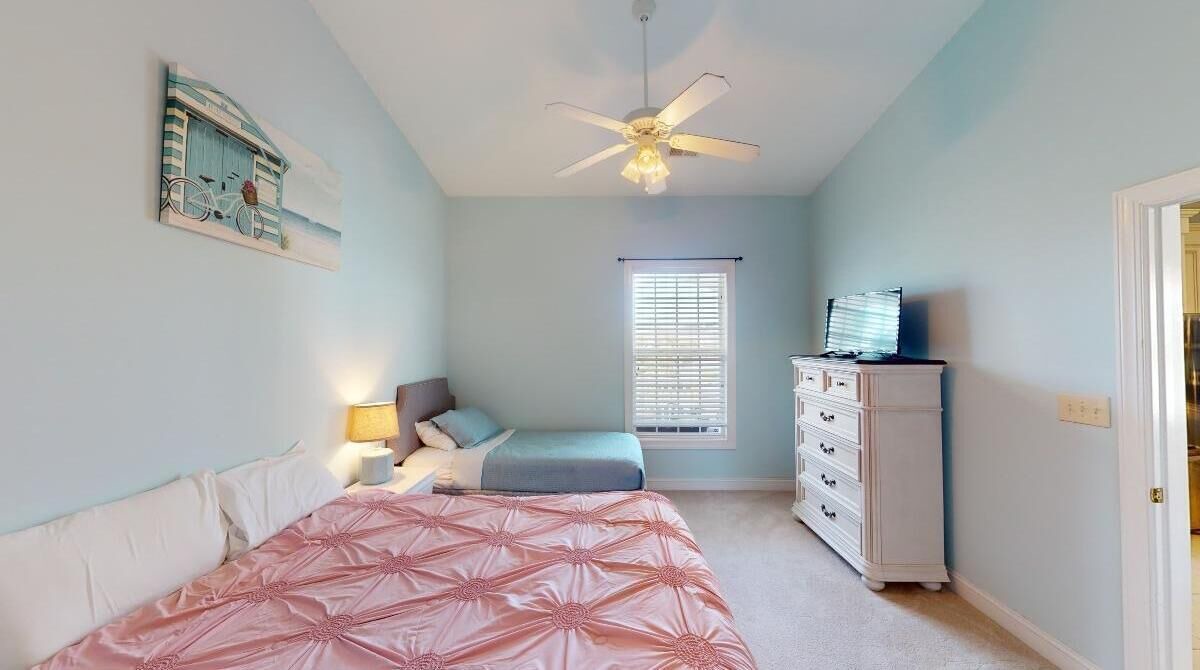 Photo of Bedroom in Pawleys Island