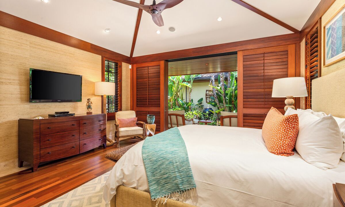 Photo of Bedroom in Kaupulehu