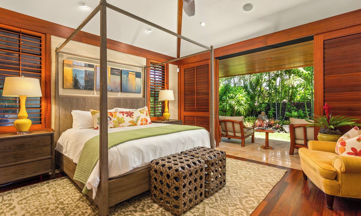 Photo of Bedroom in Kaupulehu