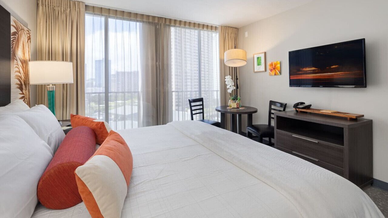 Photo of Bedroom in Waikiki