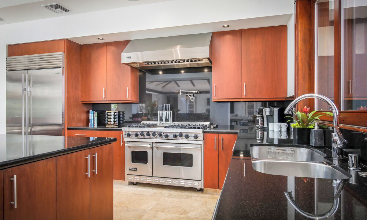 Photo of Kitchen in Kaupulehu