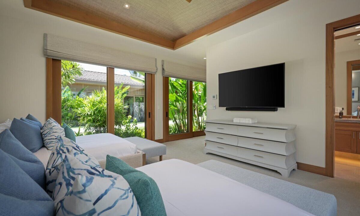 Photo of Bedroom in Kaupulehu