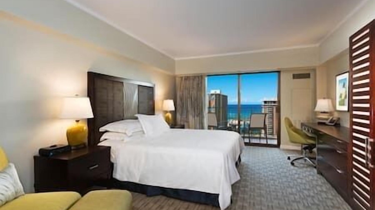 Photo of Bedroom in Waikiki