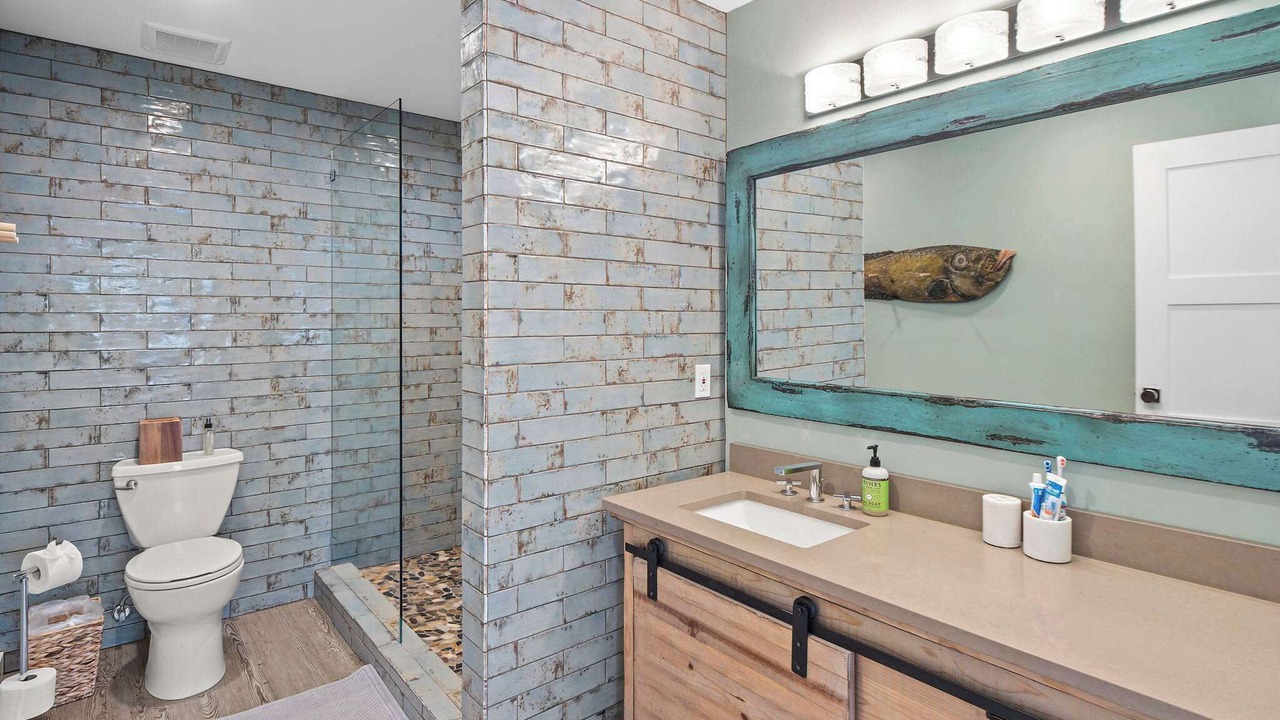 Photo of Bathroom in Granite Shoals