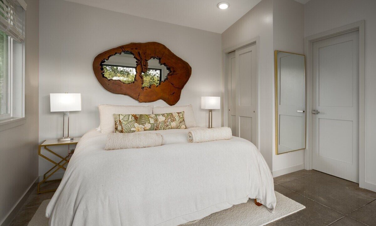 Photo of Bedroom in Royal Hawaiian Estates