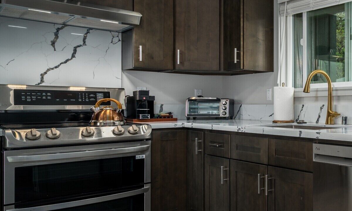 Photo of Kitchen in Royal Hawaiian Estates