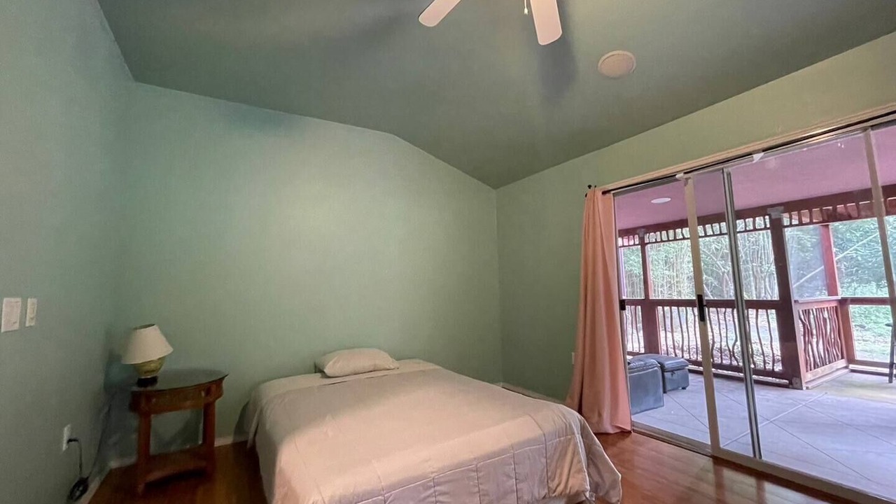 Photo of Bedroom in Honalo