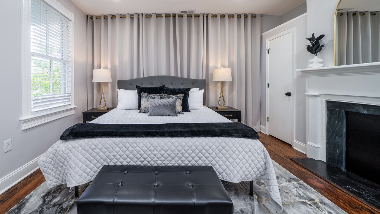 Photo of Bedroom in Westside