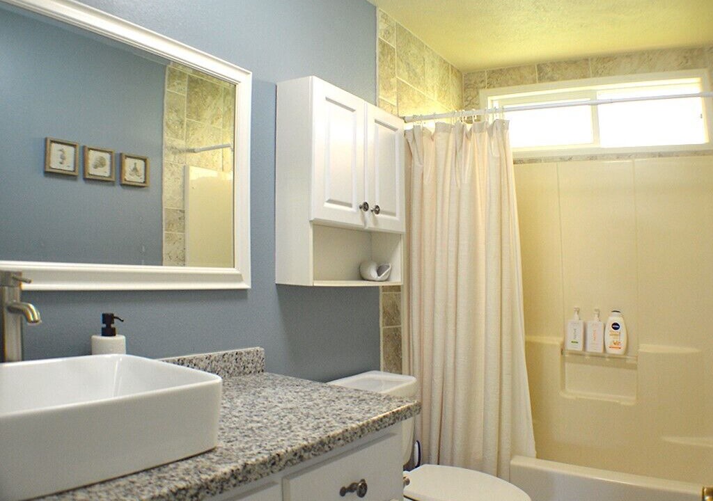 Photo of Bathroom in Kapoho