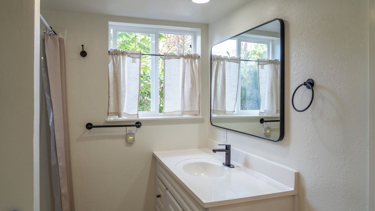 Photo of Bathroom in Ninole