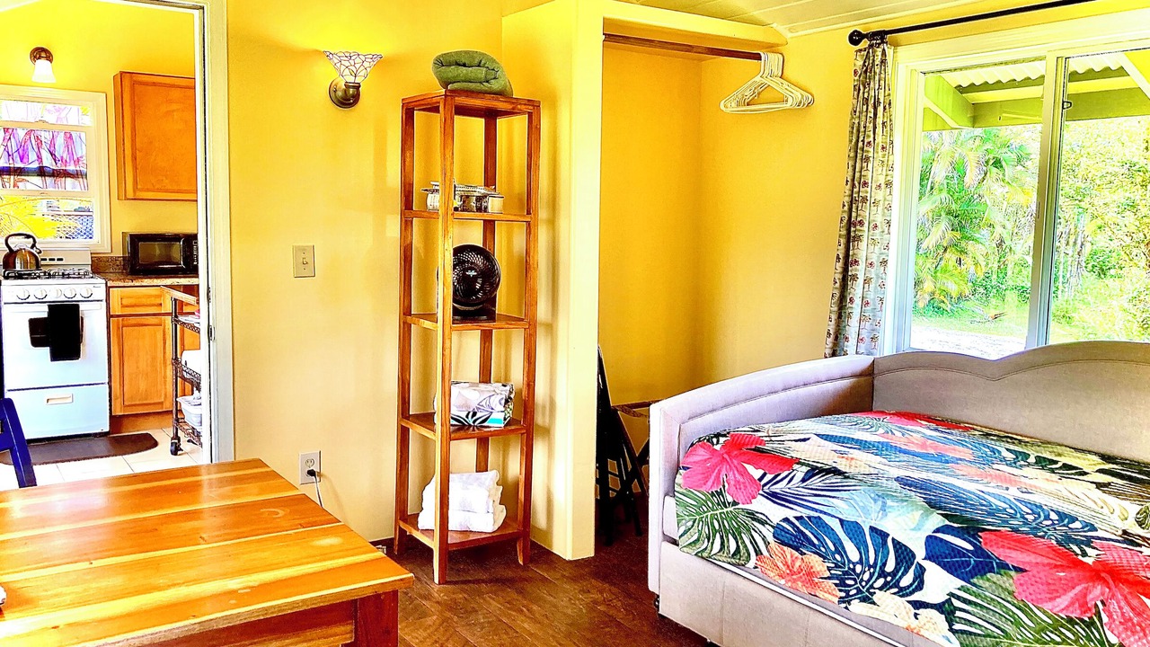 Photo of Bedroom in Pahoa