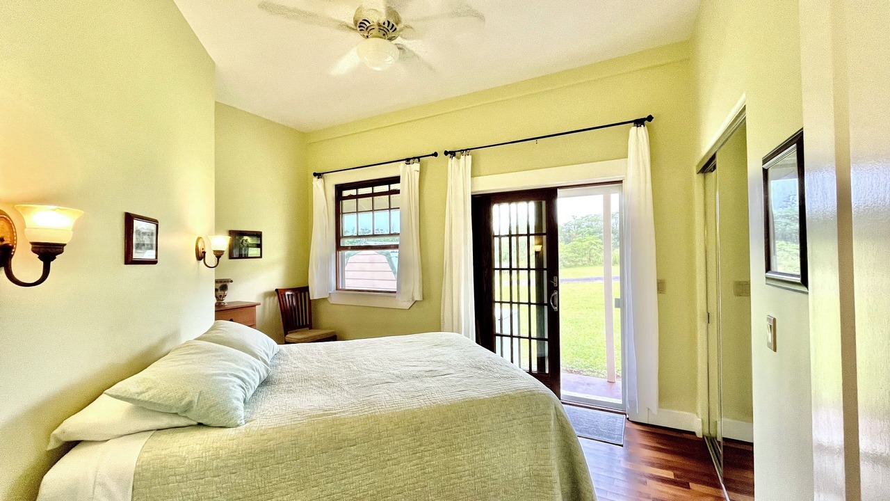 Photo of Bedroom in Pahoa