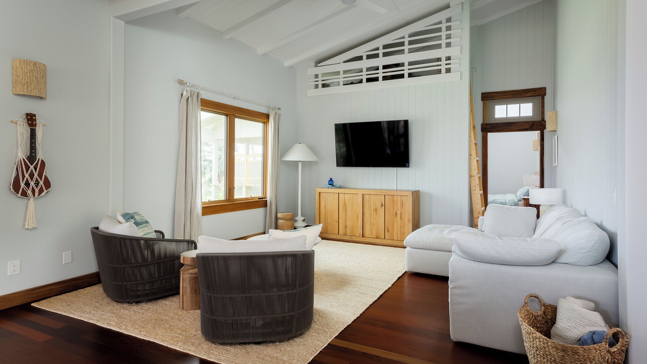 Photo of Livingroom in Kapaau