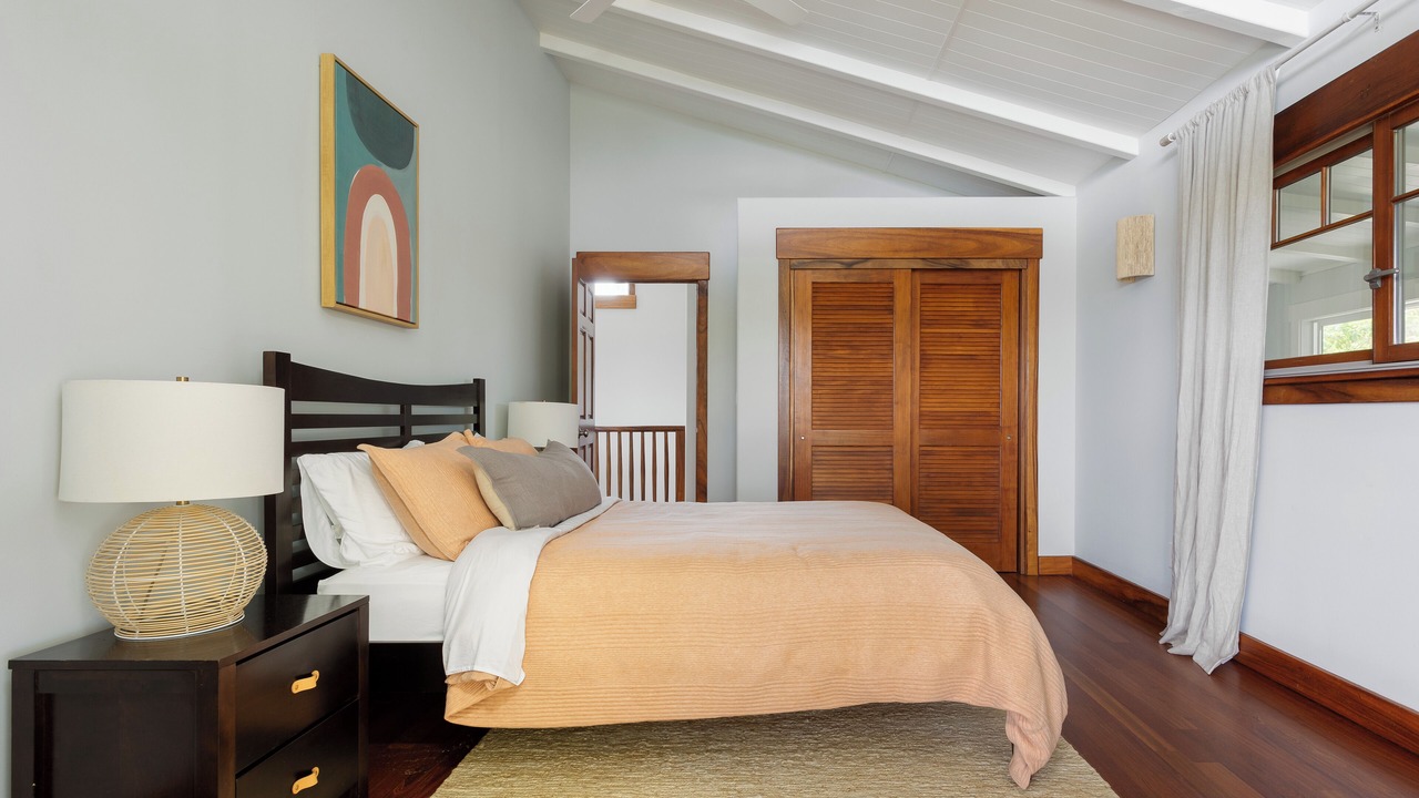 Photo of Bedroom in Kapaau