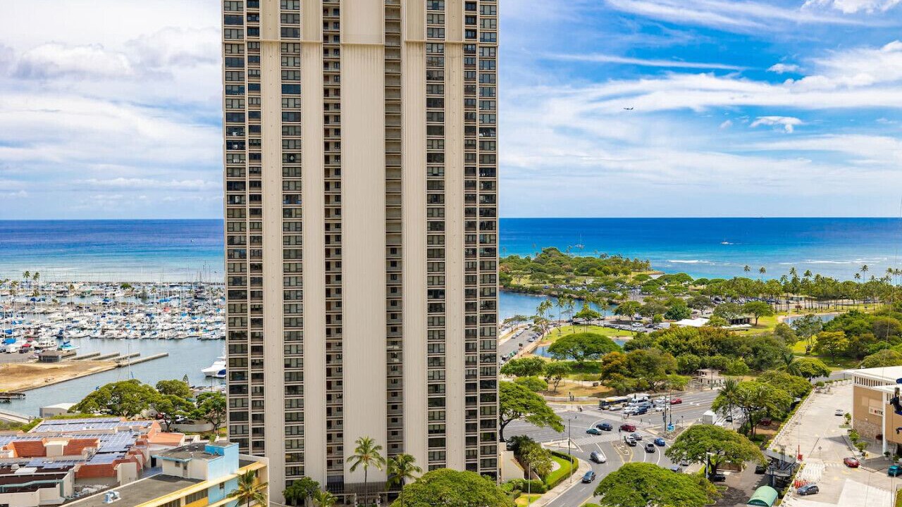 Photo of Bedroom in Ala Moana