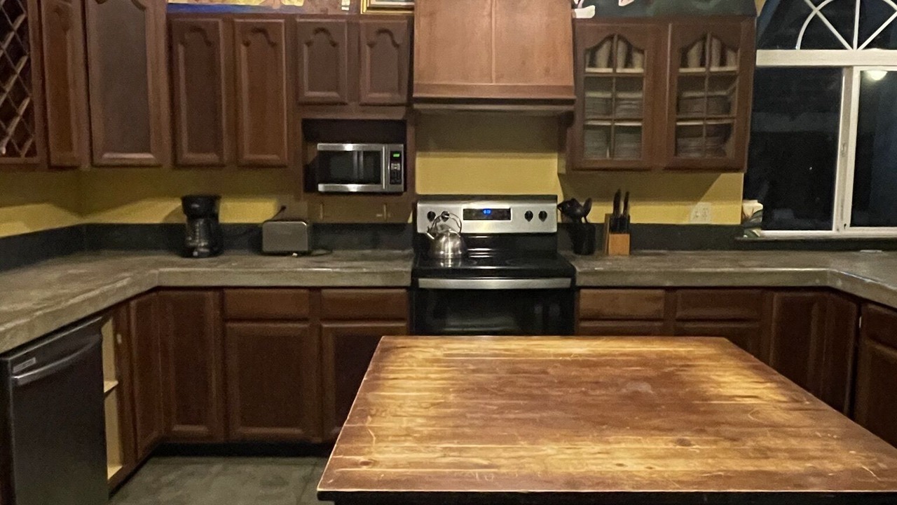 Photo of Kitchen in Holualoa
