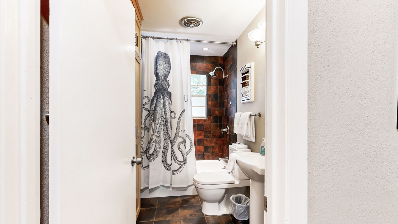 Photo of Bathroom in Galindo