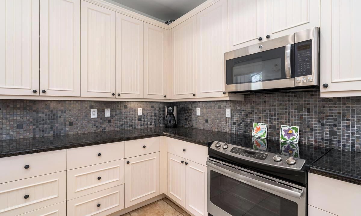 Photo of Kitchen in Kulalani