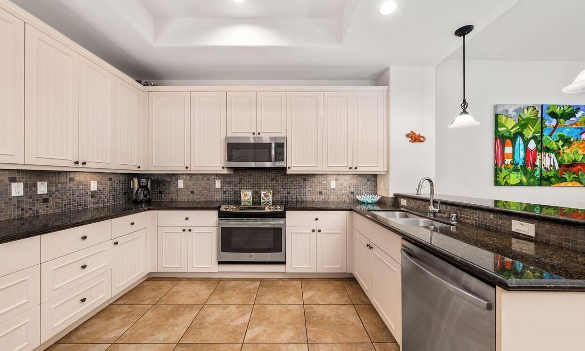 Photo of Kitchen in Kulalani
