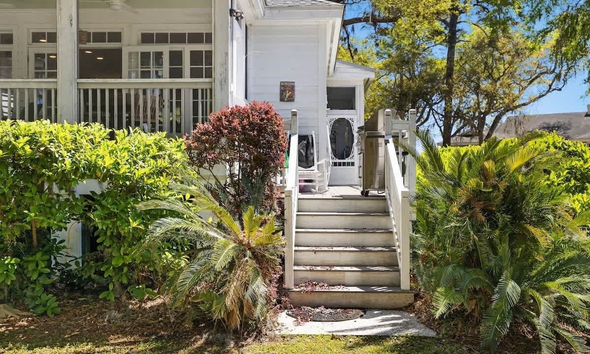 Photo of Outdoor in Melrose on the Beach
