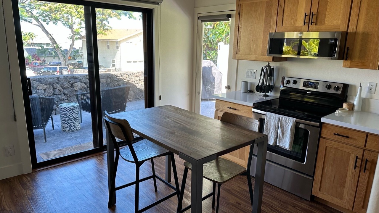 Photo of Kitchen in Kahaluu Bay