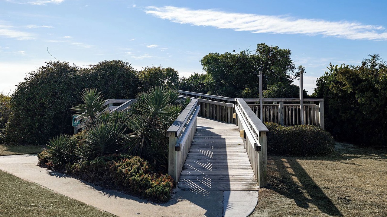 Photo of Others in Emerald Isle