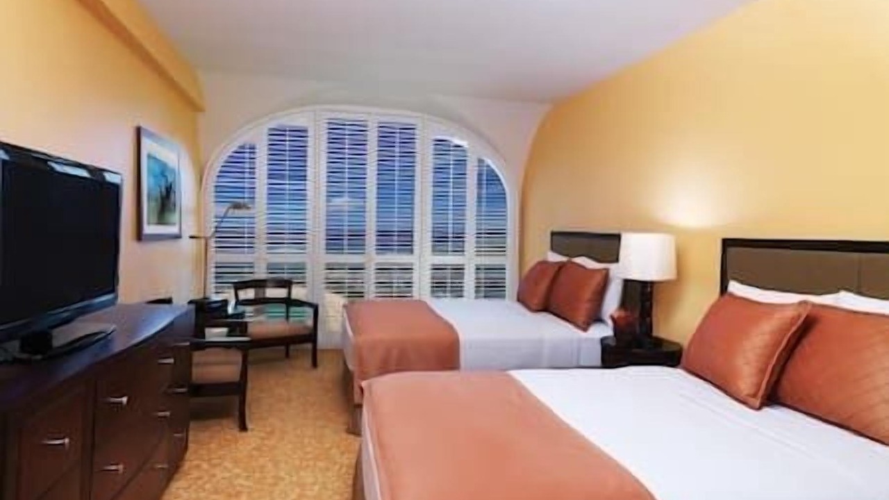 Photo of Bedroom in Waikiki