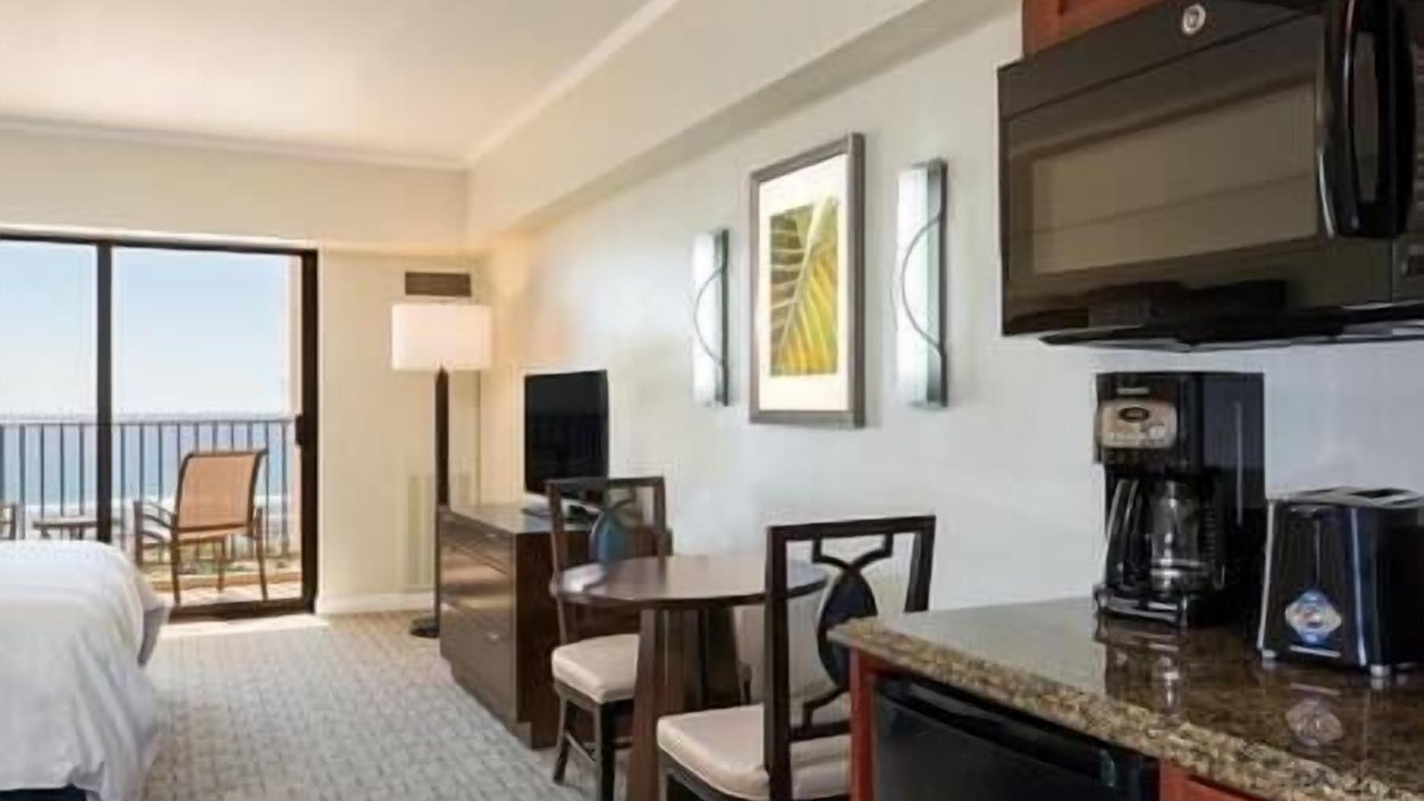Photo of Bedroom in Waikiki