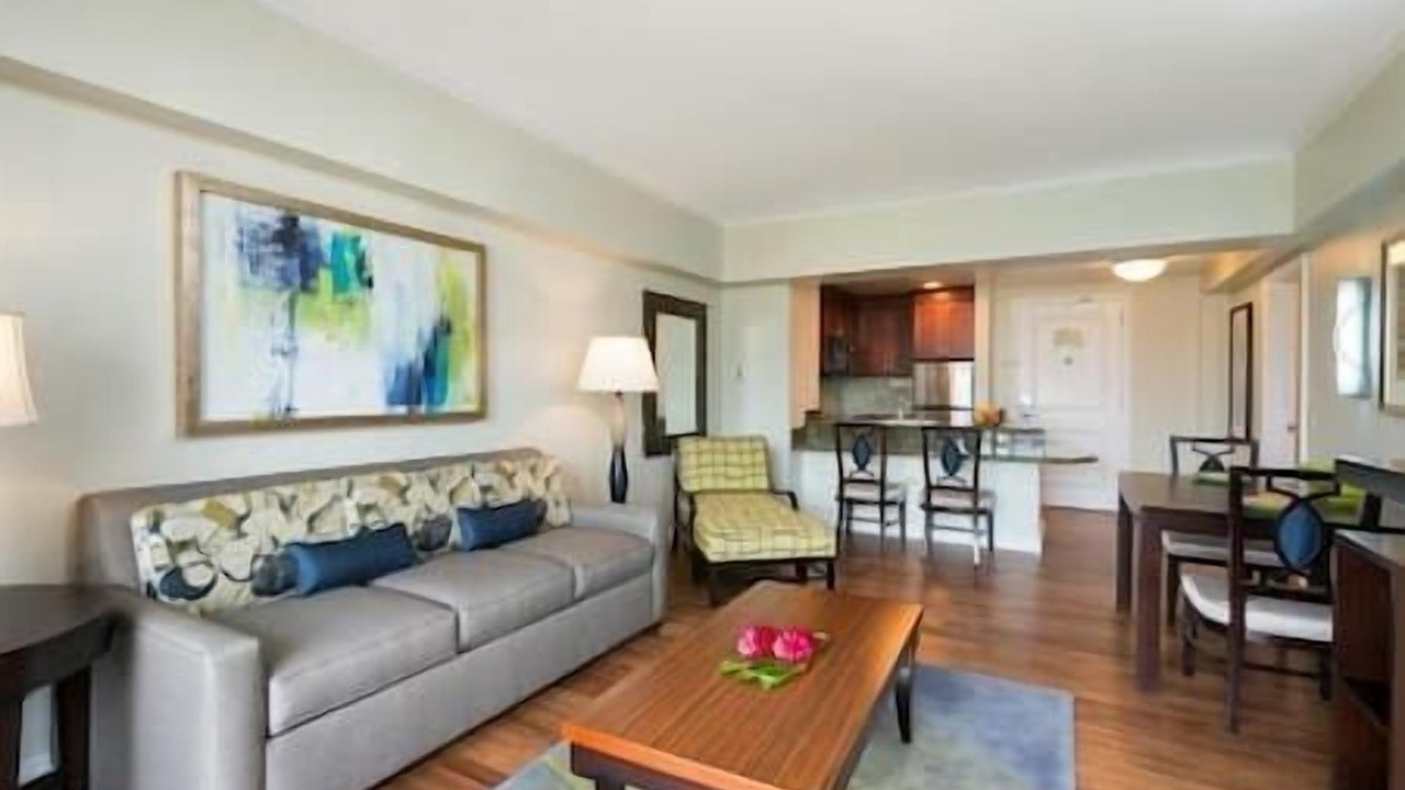 Photo of Livingroom in Waikiki