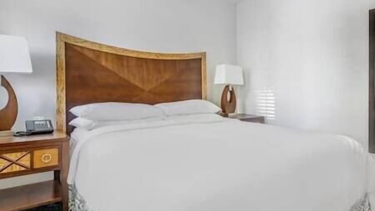 Photo of Bedroom in Waikiki