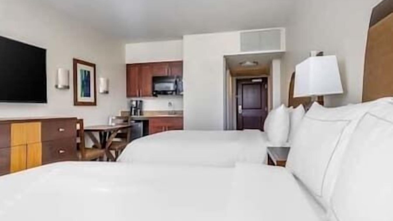 Photo of Bedroom in Waikiki