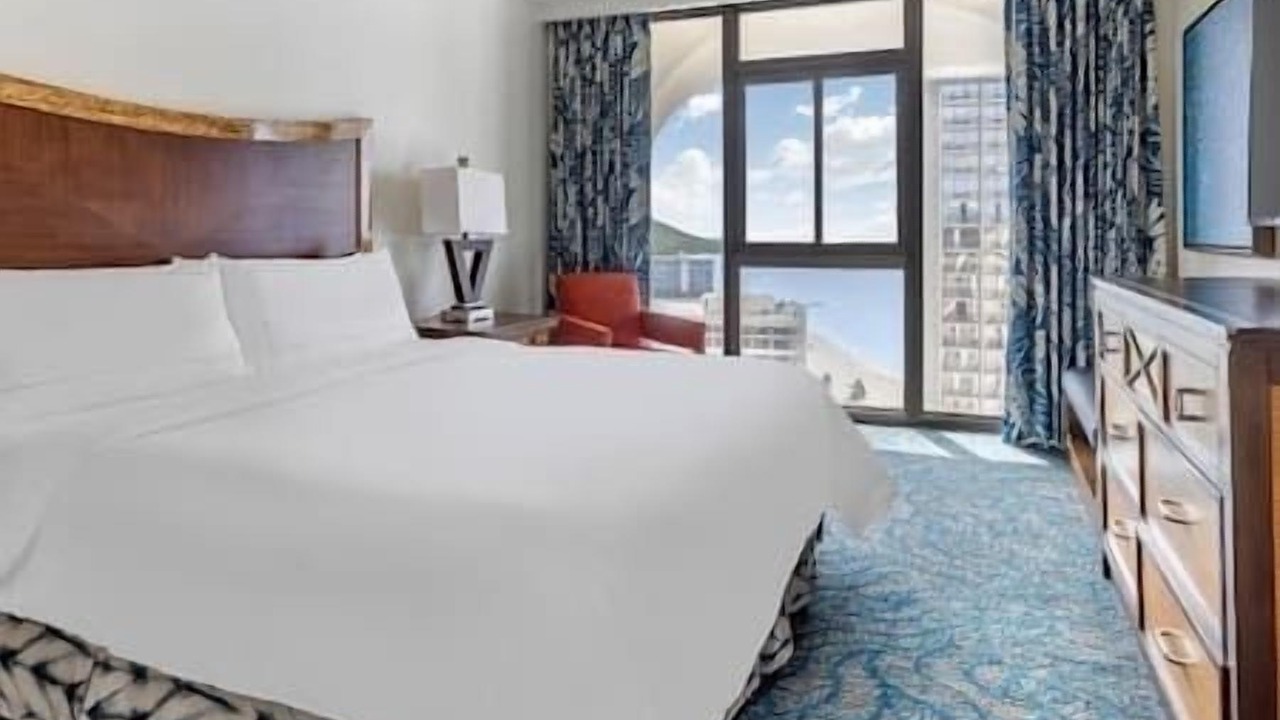 Photo of Bedroom in Waikiki