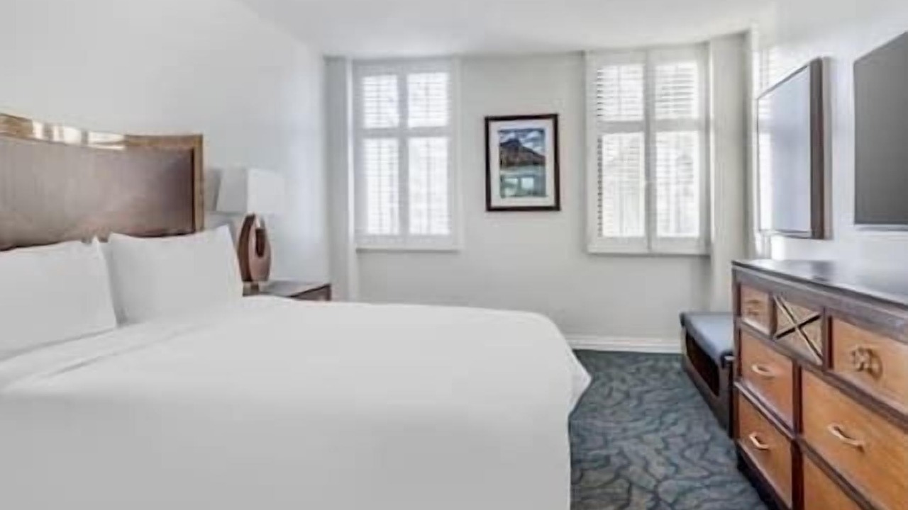Photo of Bedroom in Waikiki