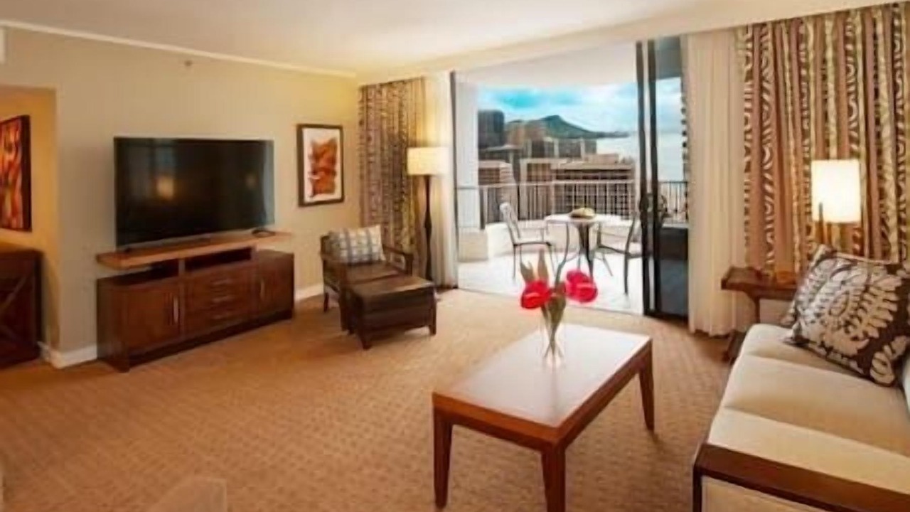 Photo of Livingroom in Waikiki