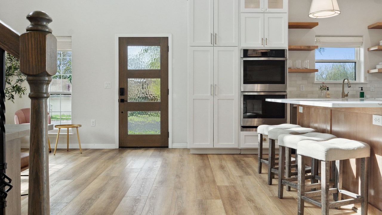 Photo of Kitchen in East Congress