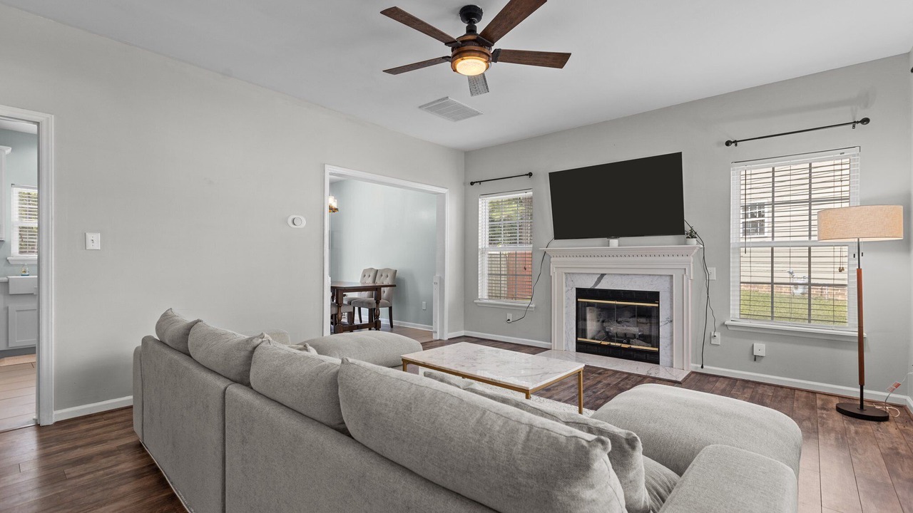Photo of Livingroom in Holly Springs