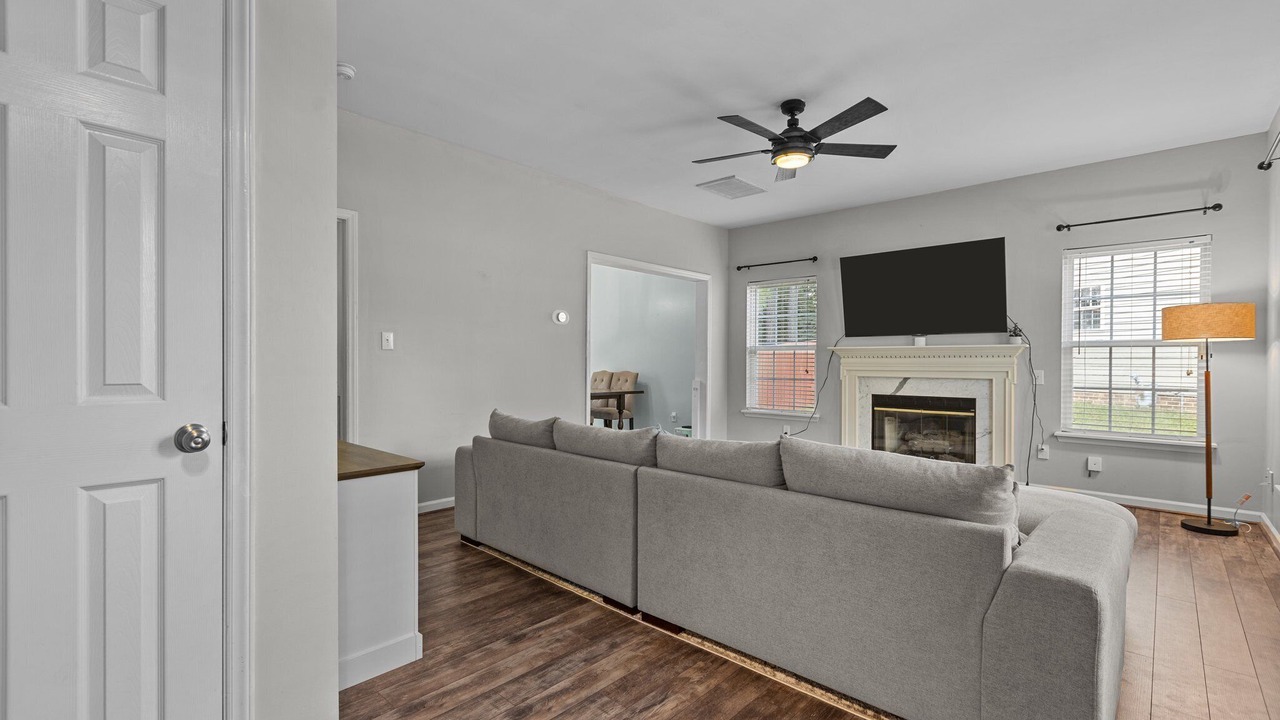 Photo of Livingroom in Holly Springs