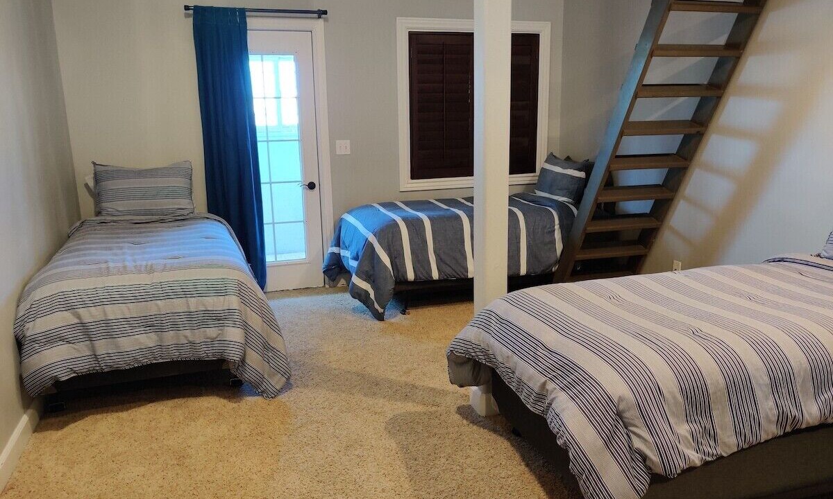 Photo of Bedroom in Laie