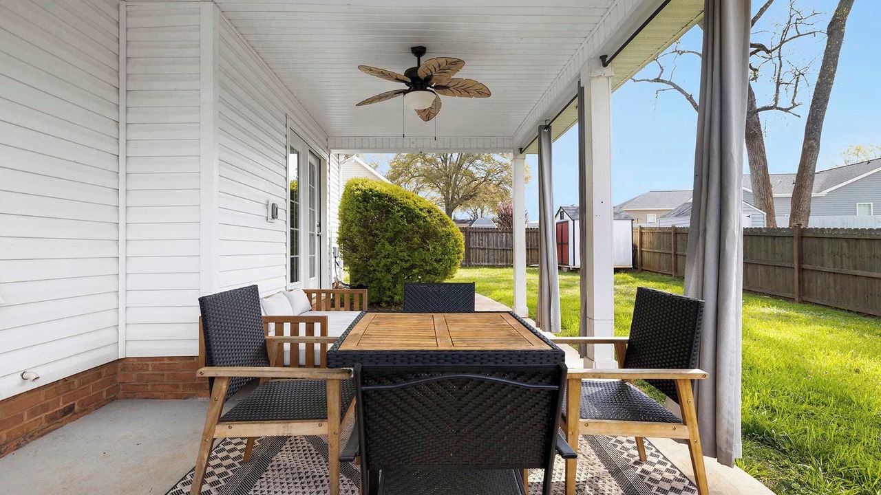 Photo of Outdoor in North Belmont